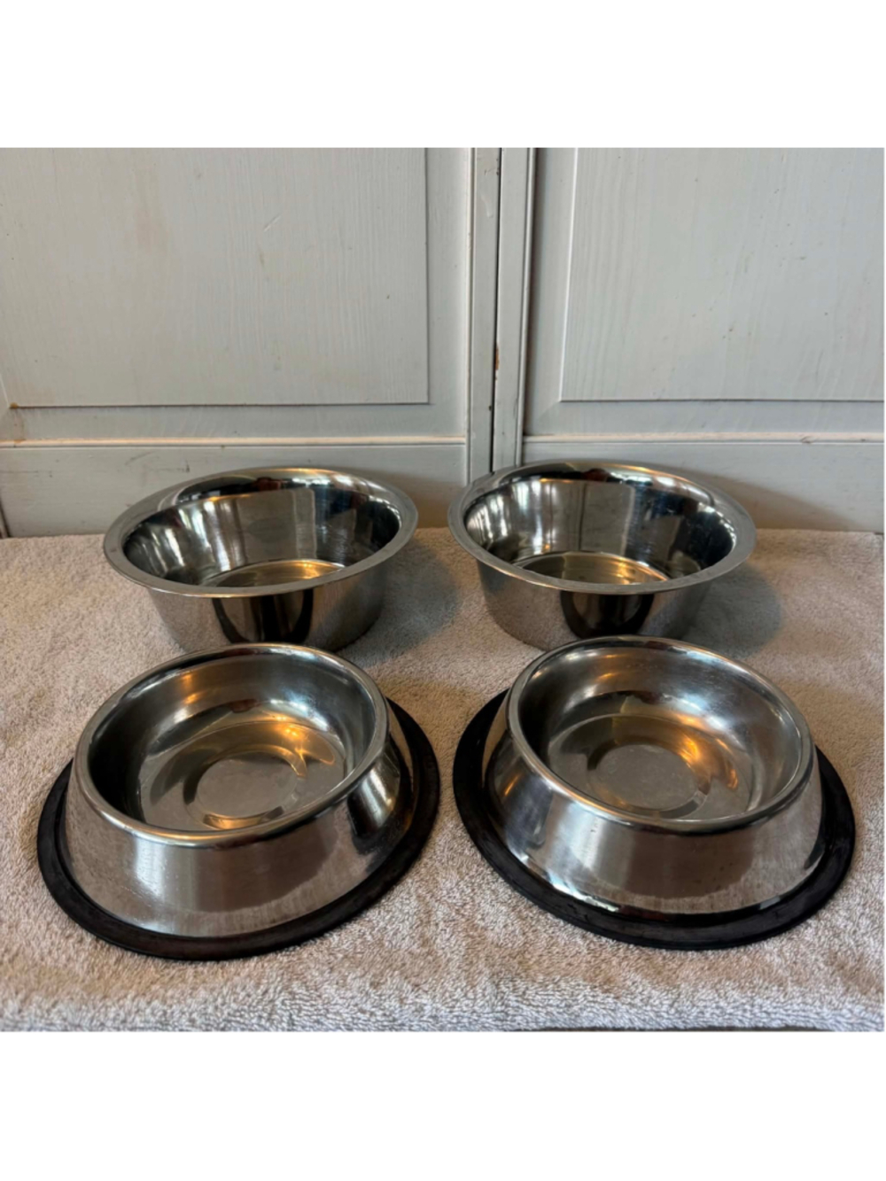 Cadet Stainless Steel Pet Bowls Set of 4, Silver and Black